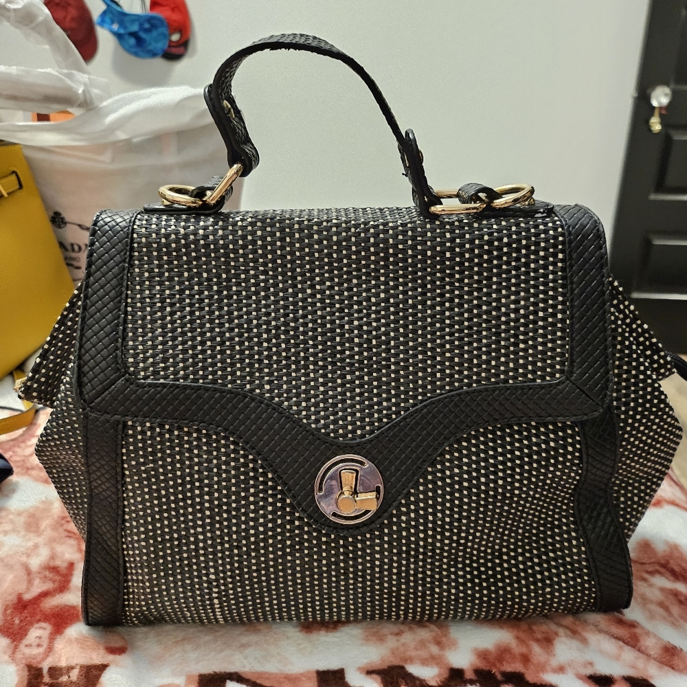 Urban Expressions bag